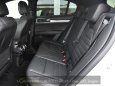 Alfa Romeo Stelvio 2,2D 154kW VELCE AT8-Q4 - 11