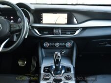 Alfa Romeo Stelvio 2.0 Turbo 16V 206kW Veloce AT8 - 17