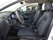 Opel Astra 1.6CDTi CARPLY NAVI - 9
