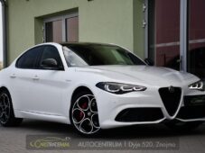 Alfa Romeo Giulia 2.0T 16V 206kW VELOCE AT8 Q4 - 6
