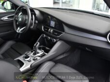 Alfa Romeo Giulia 2.0T 16V 206kW VELOCE AT8 Q4 - 14