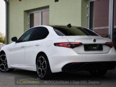 Alfa Romeo Giulia 2.0T 16V 206kW VELOCE AT8 Q4 - 2