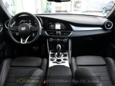 Alfa Romeo Giulia 2.0T 16V 206kW VELOCE AT8 Q4 - 19