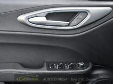 Alfa Romeo Giulia 2.0T 16V 206kW VELOCE AT8 Q4 - 24