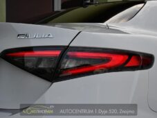 Alfa Romeo Giulia 2.0T 16V 206kW VELOCE AT8 Q4 - 48