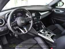 Alfa Romeo Giulia 2.0T 16V 206kW VELOCE AT8 Q4 - 8
