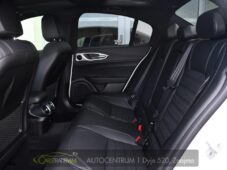 Alfa Romeo Giulia 2.0T 16V 206kW VELOCE AT8 Q4 - 12