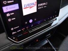 Volkswagen Tiguan 2.0TDi N.TOP 4M ZÁRUKA - 32
