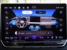 Volkswagen Tiguan 2.0TDi N.TOP 4M ZÁRUKA - 44