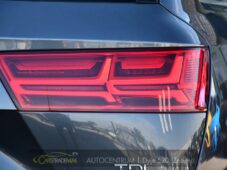 Audi Q7 3.0TDi 200kW Q. S-LINE VZDUCH - 44