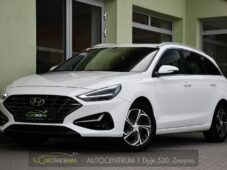 Hyundai i30 1,6CRDi STYLE AUTOMAT - 0