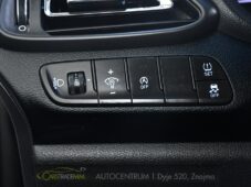 Hyundai i30 1,6CRDi STYLE AUTOMAT - 25